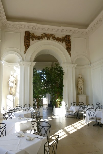 Tea at the Orangerie (2)